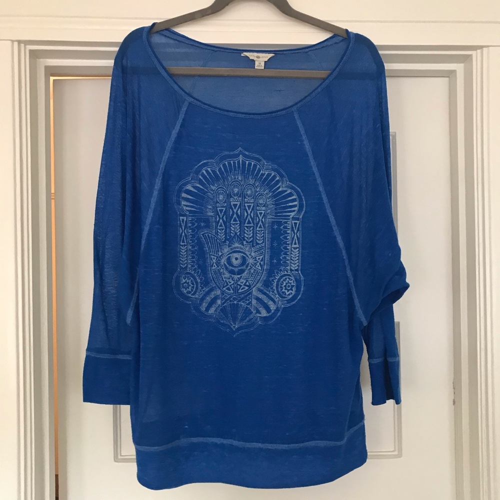 Lucky Lotus - blue raglan tee - M